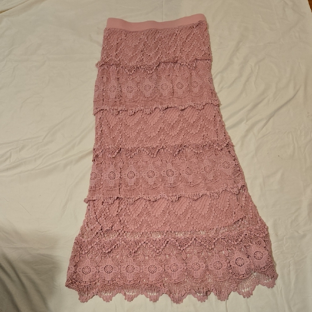 Elegant Pink Lace Skirt